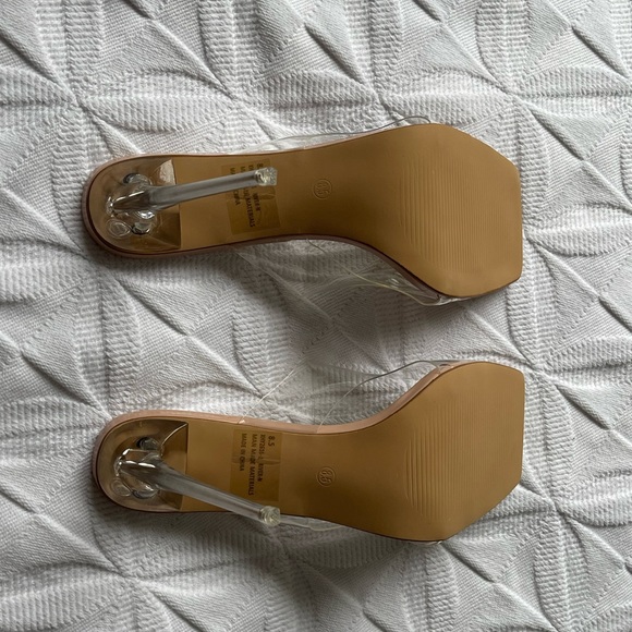 Fashion Nova Clear Nude Heels – Size 8.5 – NWT - Picture 4 of 5